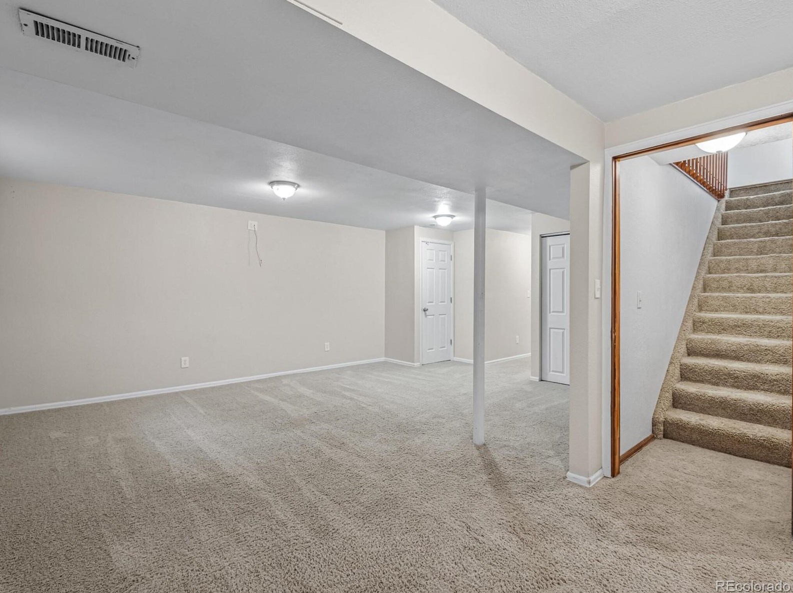 6071 Robb Way, Littleton CO 80127-4735 exterior