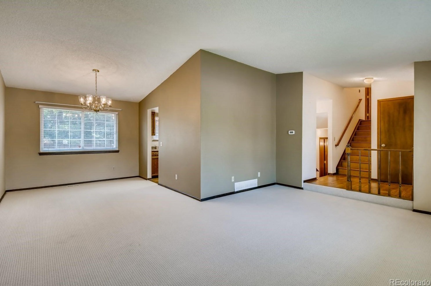 740 Pr Rdg Rd, Littleton CO 80126-2038 exterior