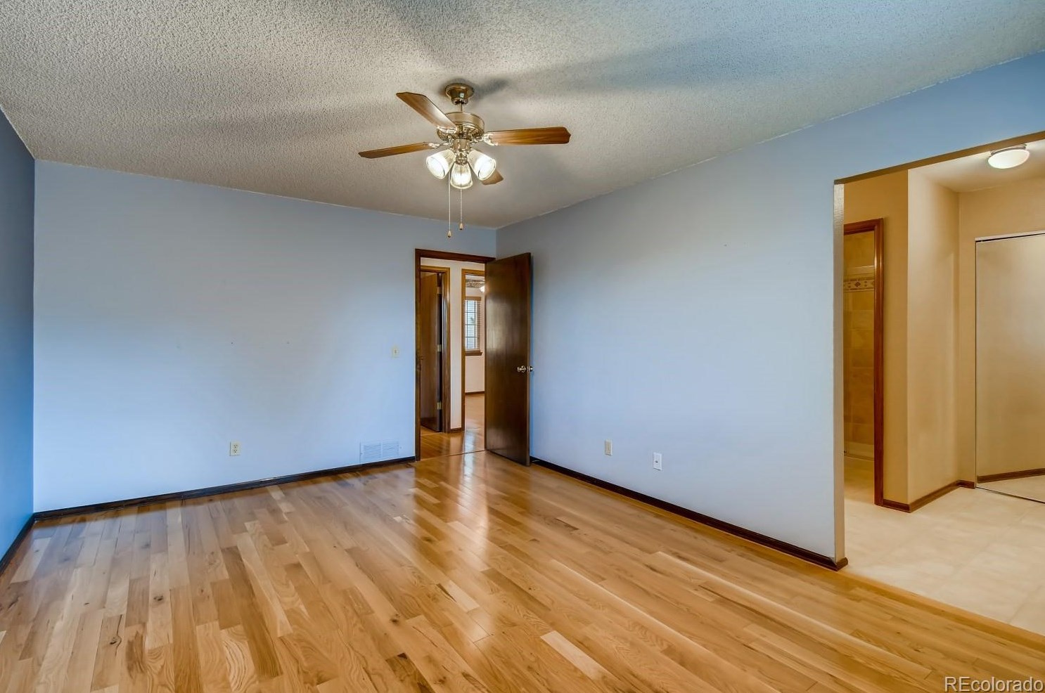 740 Pr Rdg Rd, Littleton CO 80126-2038 exterior