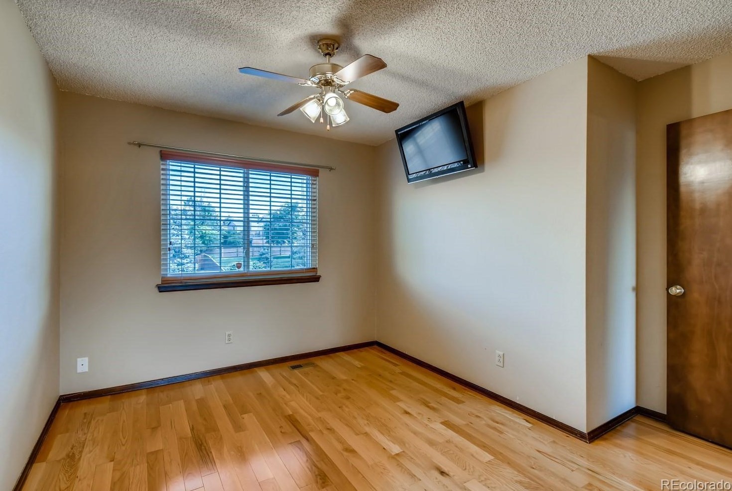 740 Pr Rdg Rd, Littleton CO 80126-2038 exterior