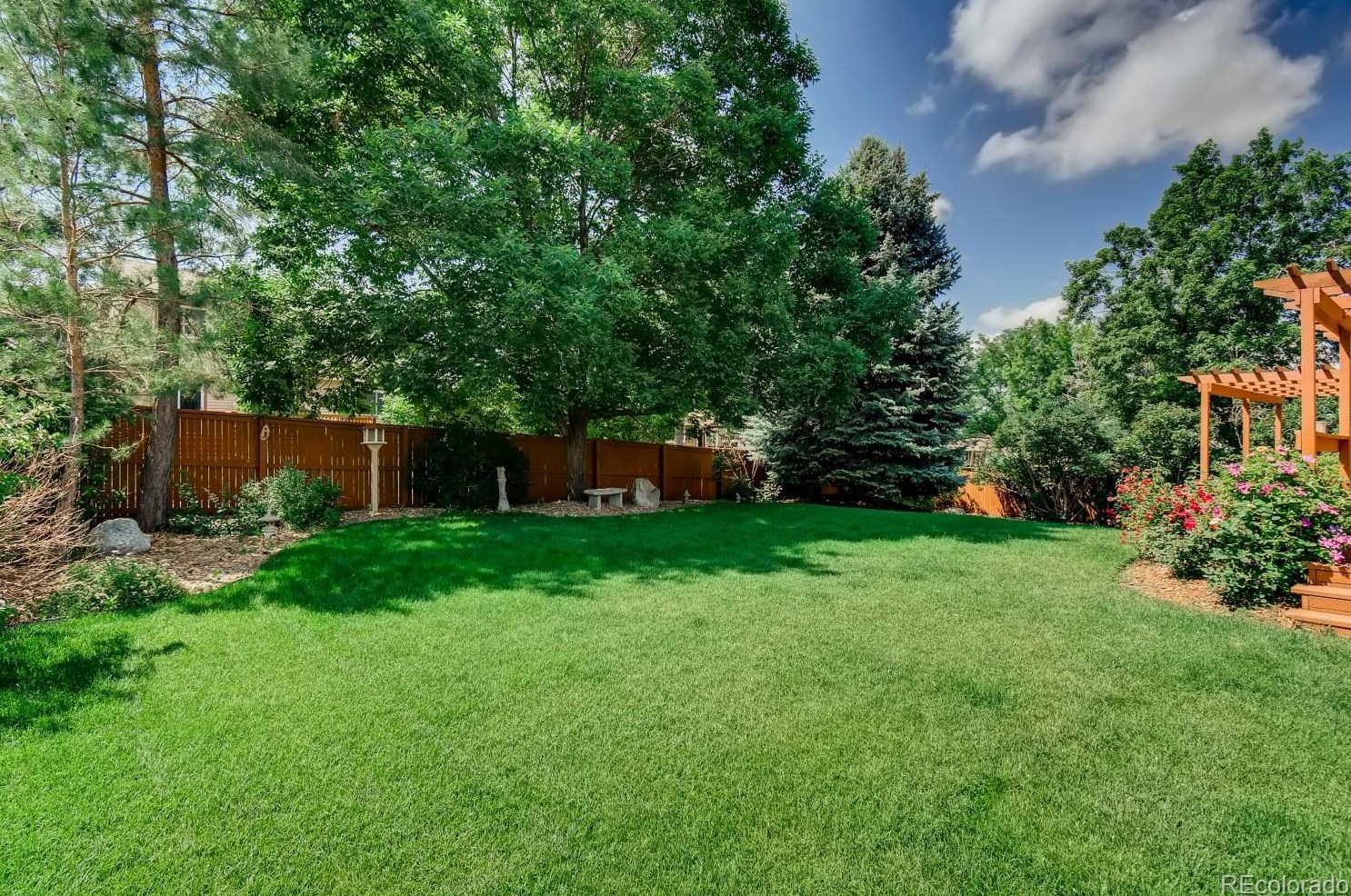 740 Pr Rdg Rd, Littleton CO 80126-2038 exterior