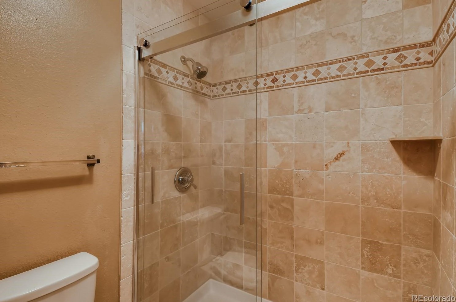 740 Pr Rdg Rd, Littleton CO 80126-2038 exterior