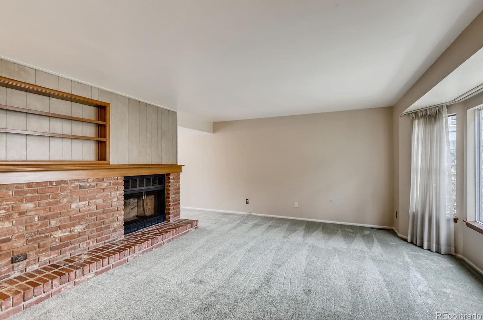 5325 Jellison St, Littleton, CO 80123-2185