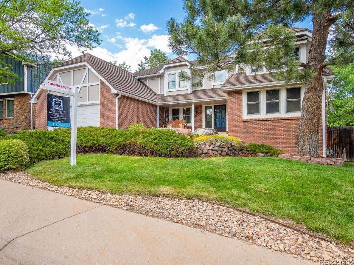 8279 Arrowhead Way, Littleton, CO 80124-8988