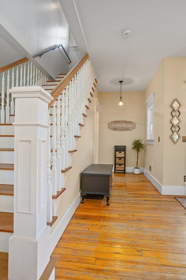 15 Nob St, Steamboat Springs CO  80487-4911 exterior