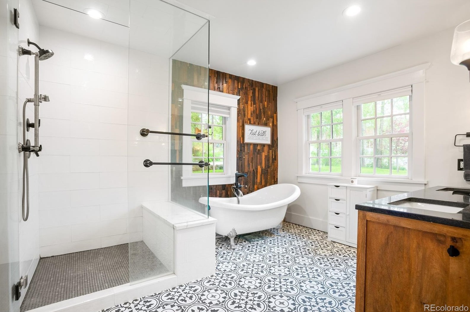 15 Nob St, Steamboat Springs CO  80487-4911 exterior