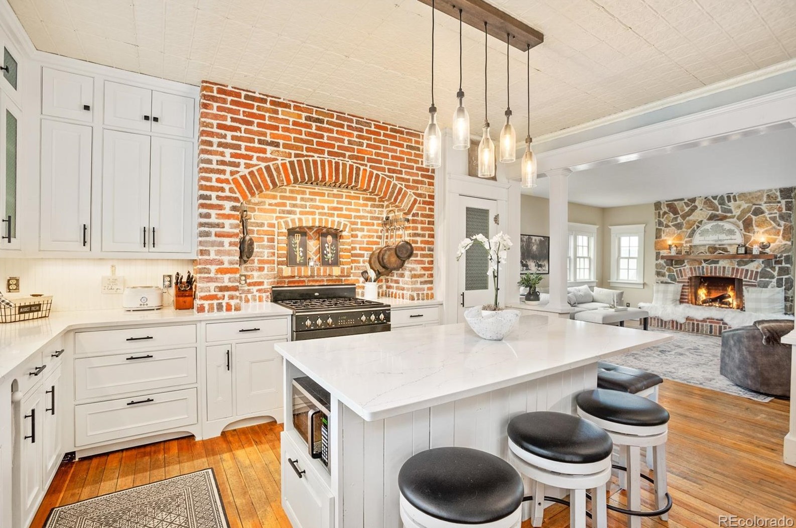 15 Nob St, Steamboat Springs CO  80487-4911 exterior