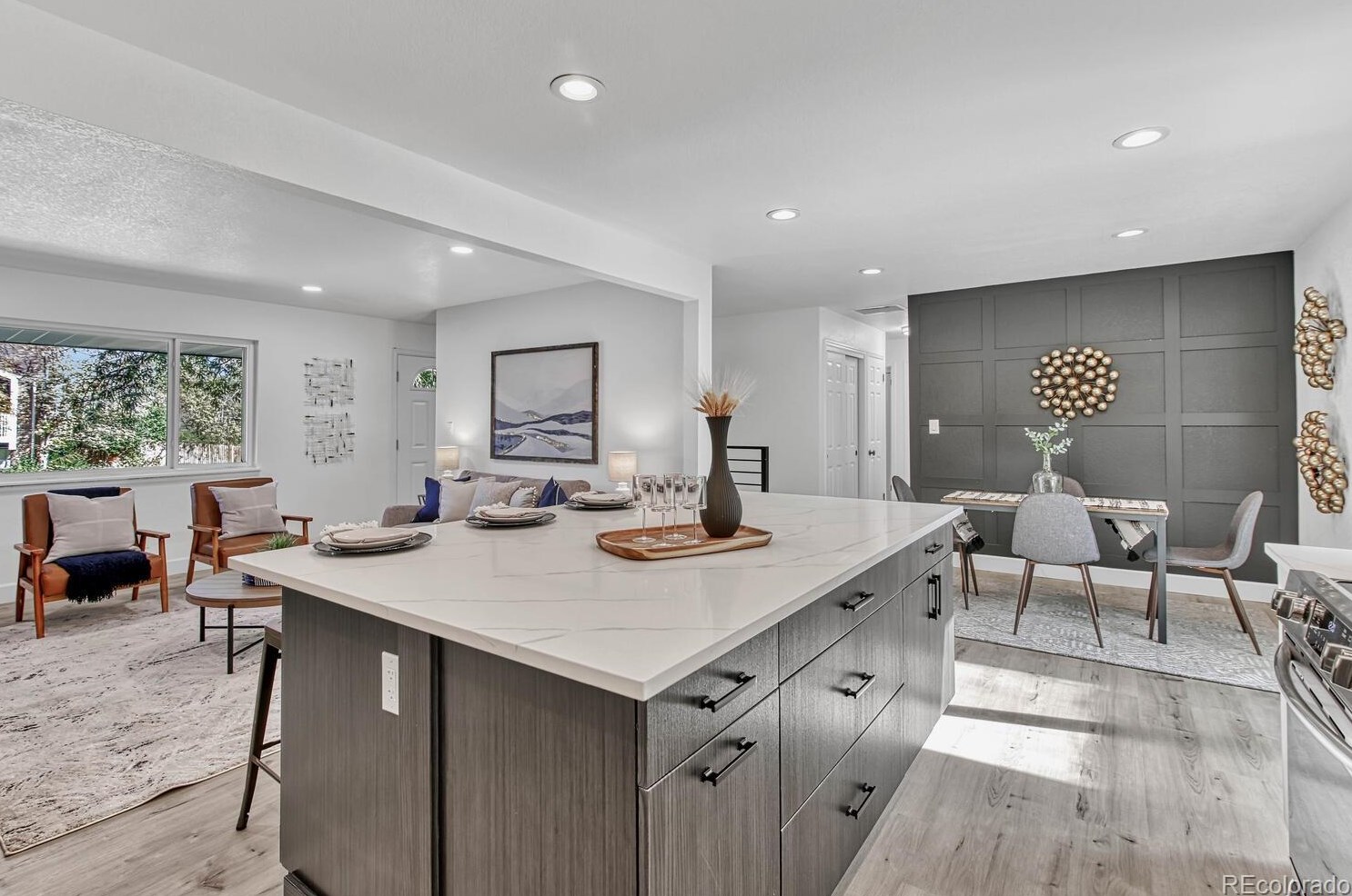 6728 Arapahoe Dr, Littleton CO  80120-3762 exterior