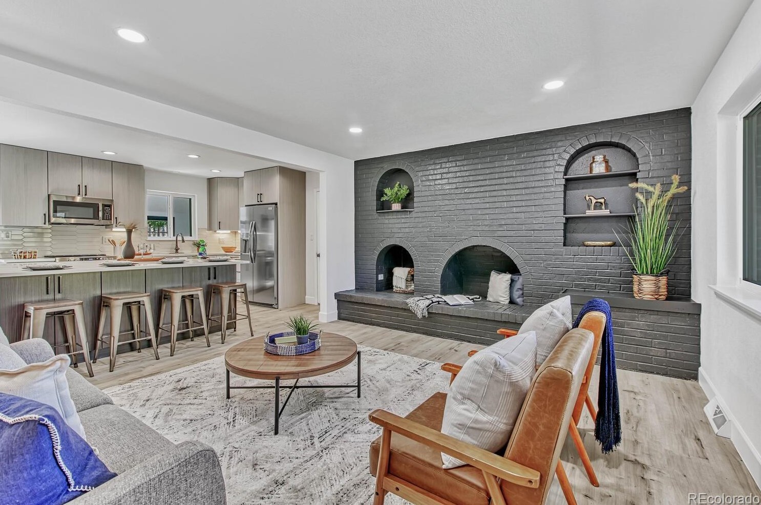 6728 Arapahoe Dr, Littleton CO  80120-3762 exterior