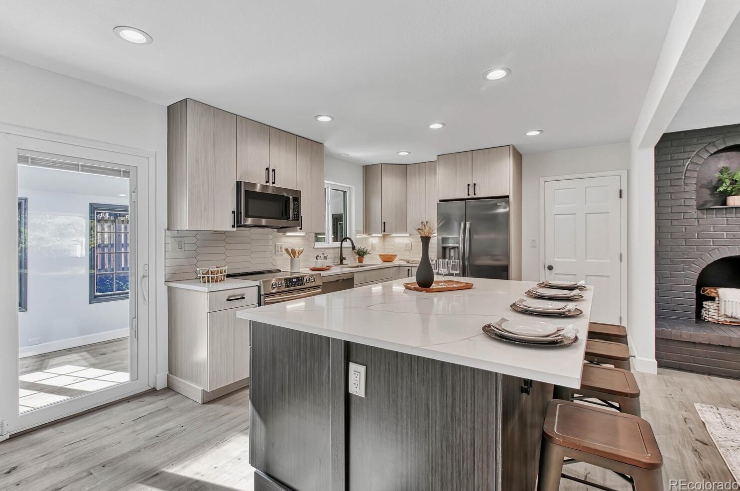 6728 Arapahoe Dr, Littleton CO  80120-3762 exterior