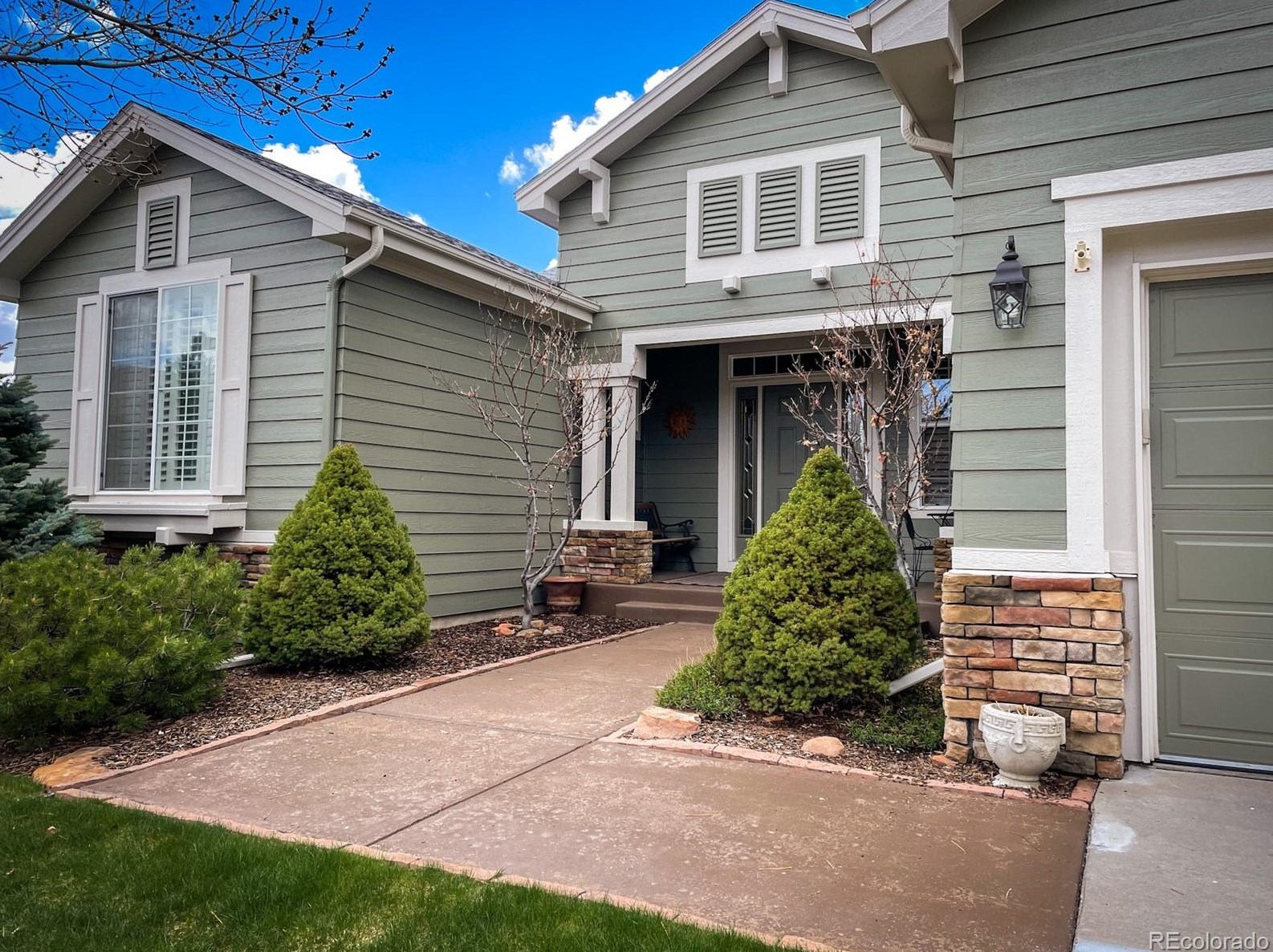 600 Stonemont Ct, Castle Rock, CO 80108-8262