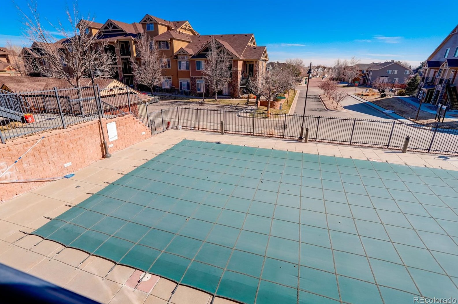 8778 Kipling Way, Littleton CO 80127-7134 exterior