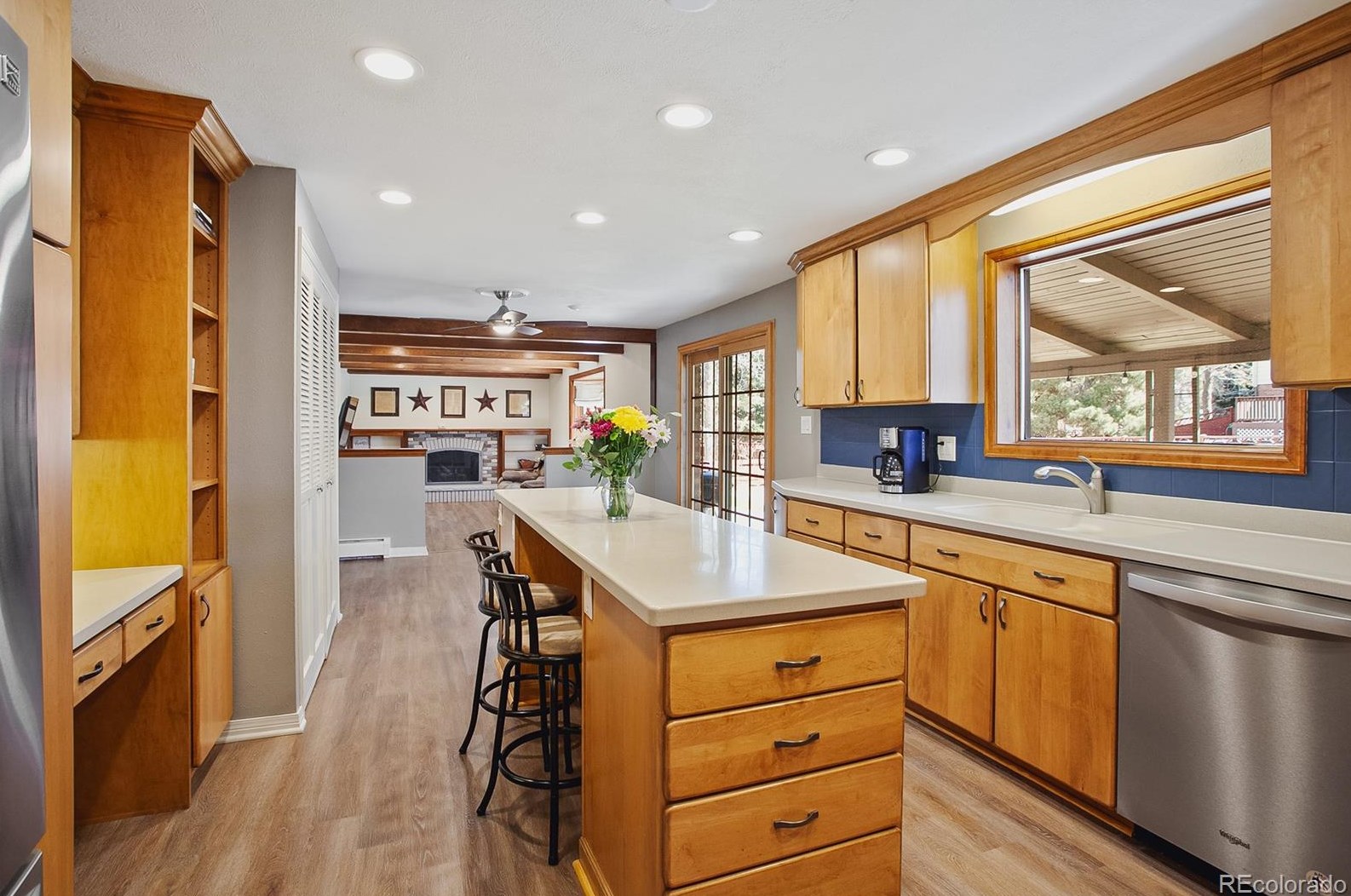 6374 Rowland Ave, Littleton CO 80128-4578 exterior