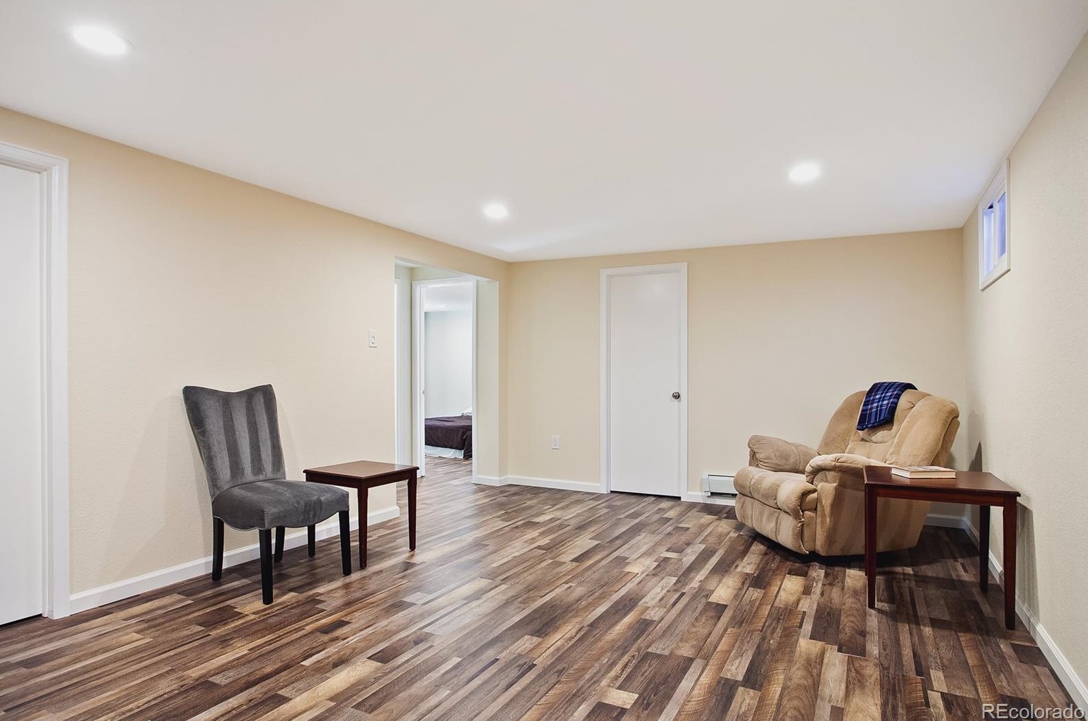 6374 Rowland Ave, Littleton CO 80128-4578 exterior