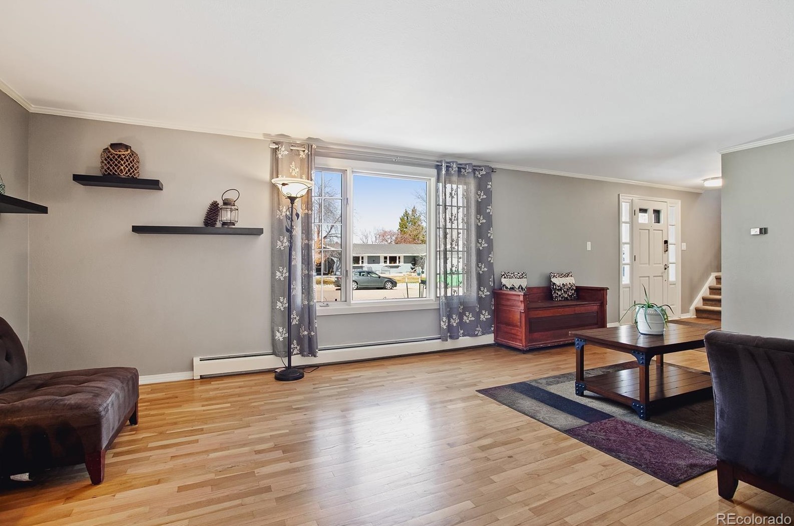 6374 Rowland Ave, Littleton CO 80128-4578 exterior