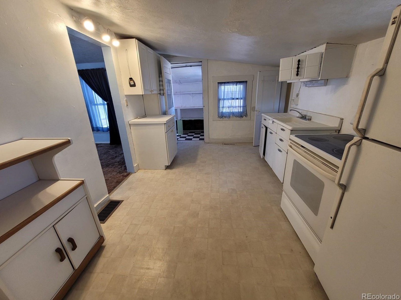 415 5th St, Punkin Center CO  80821-1124 exterior