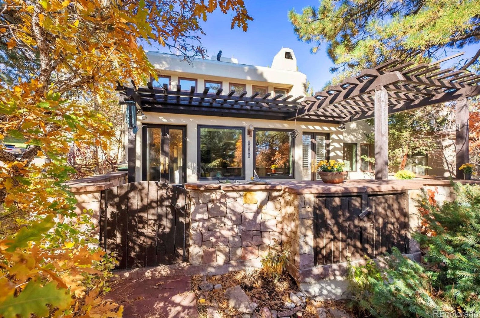 2326 Ridge Plaza Dr, Castle Rock, CO 80108-9090