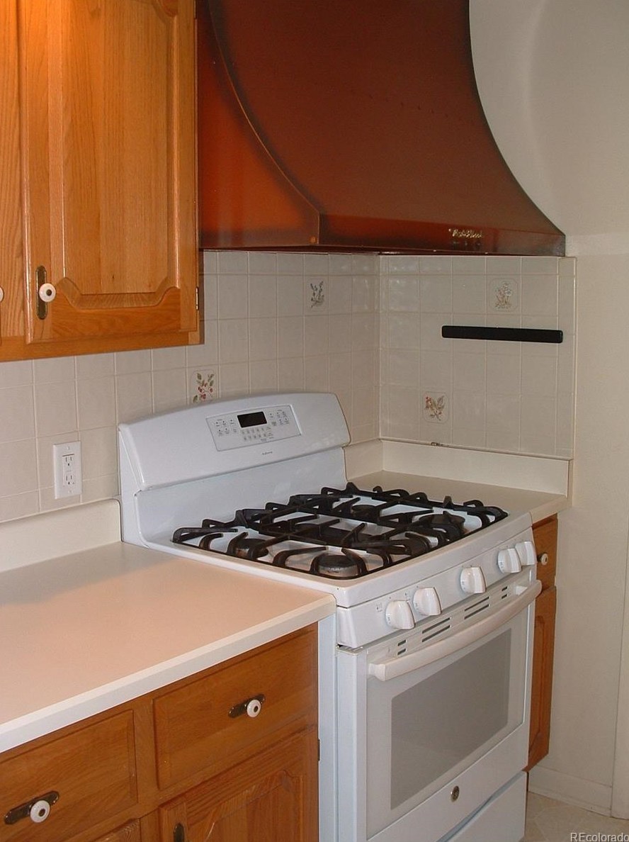 6588 Logan St, Littleton CO 80122 exterior