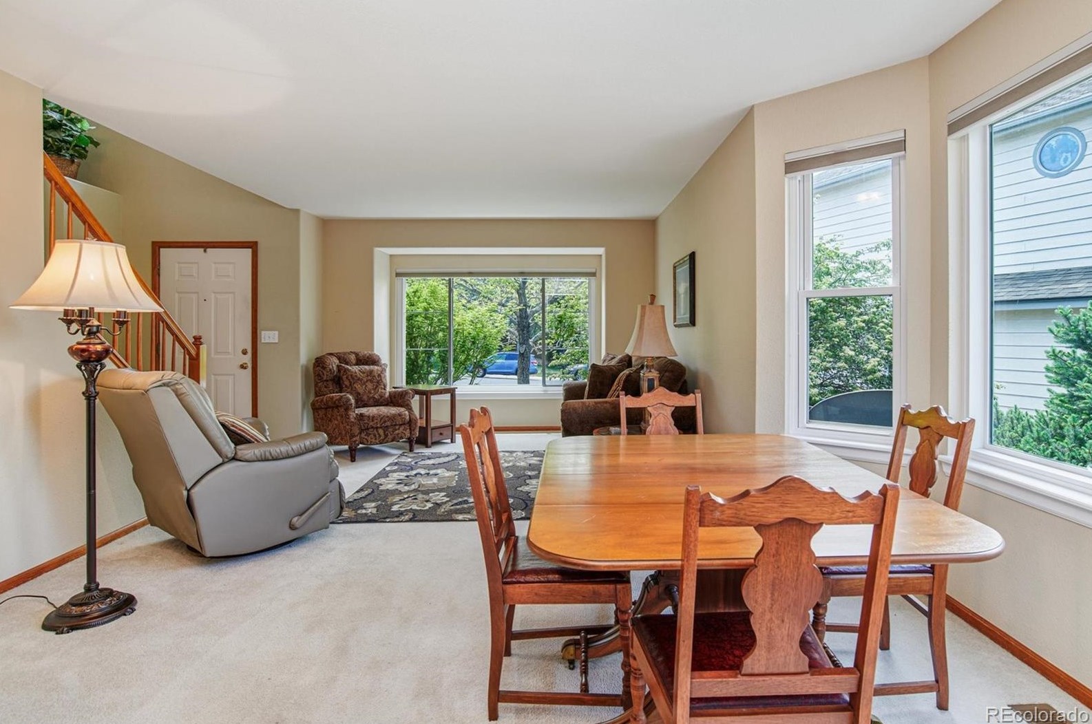 10039 Silver Maple Rd, Littleton CO 80129-5460 exterior