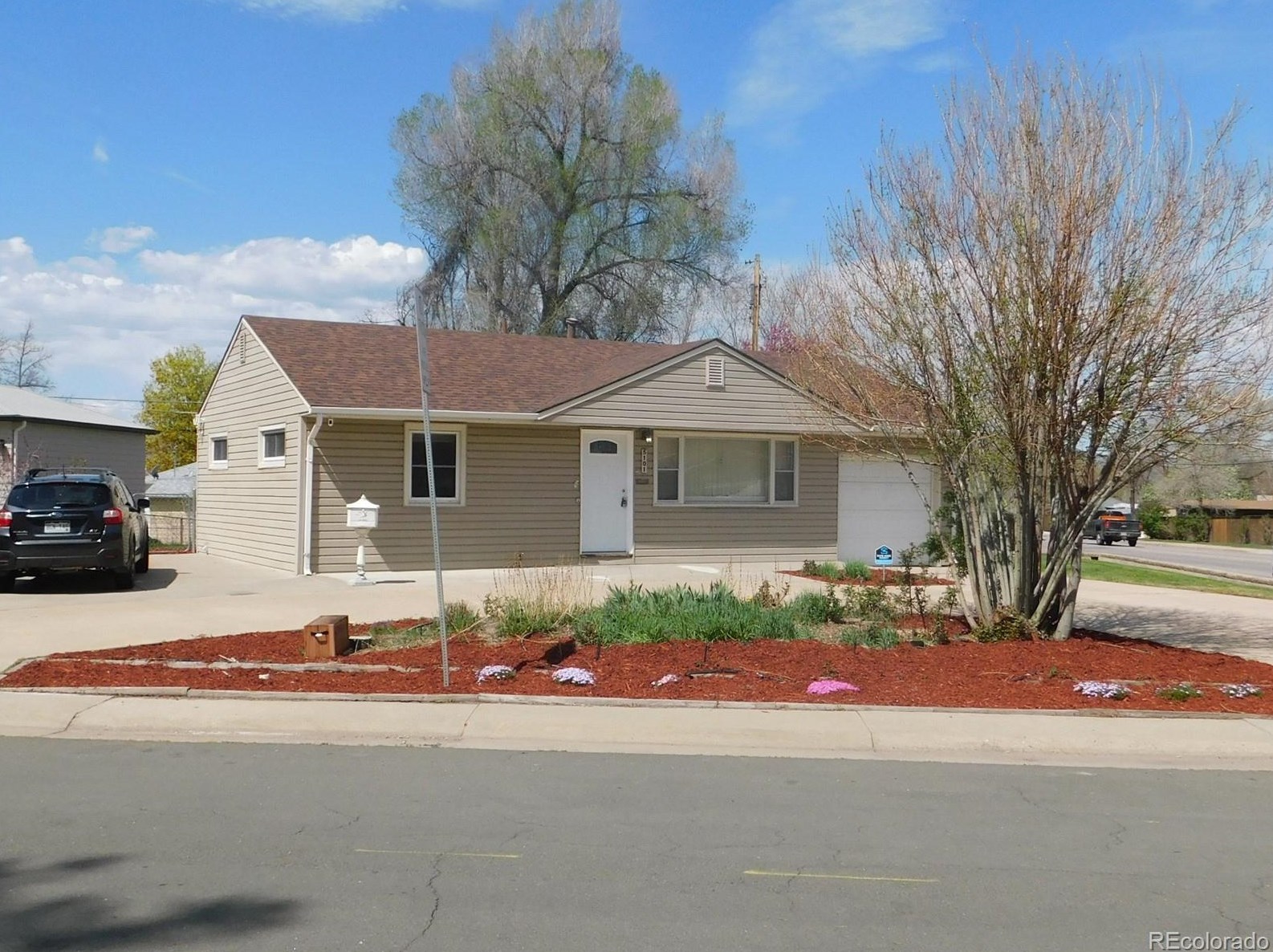 5101 Washington St, Littleton, CO 80121-1041