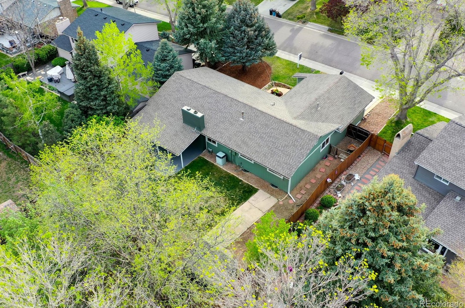 8240 Jay Cir, Arvada CO  80003-1729 exterior
