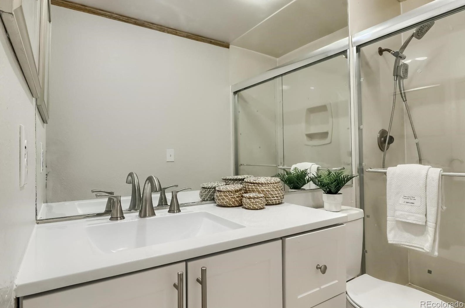 8240 Jay Cir, Arvada CO  80003-1729 exterior