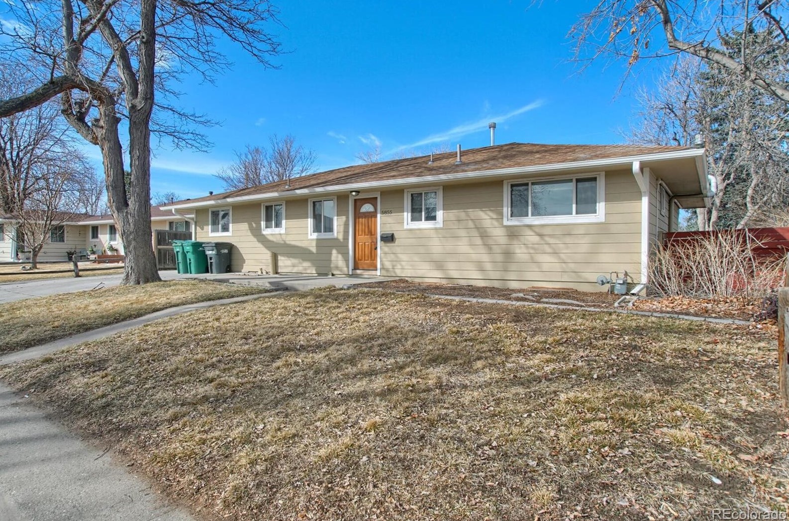 5855 Cherokee St, Littleton, CO 80120-2340