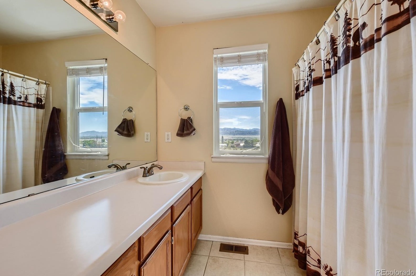 3763 Bucknell Dr, Littleton CO 80129-4397 exterior