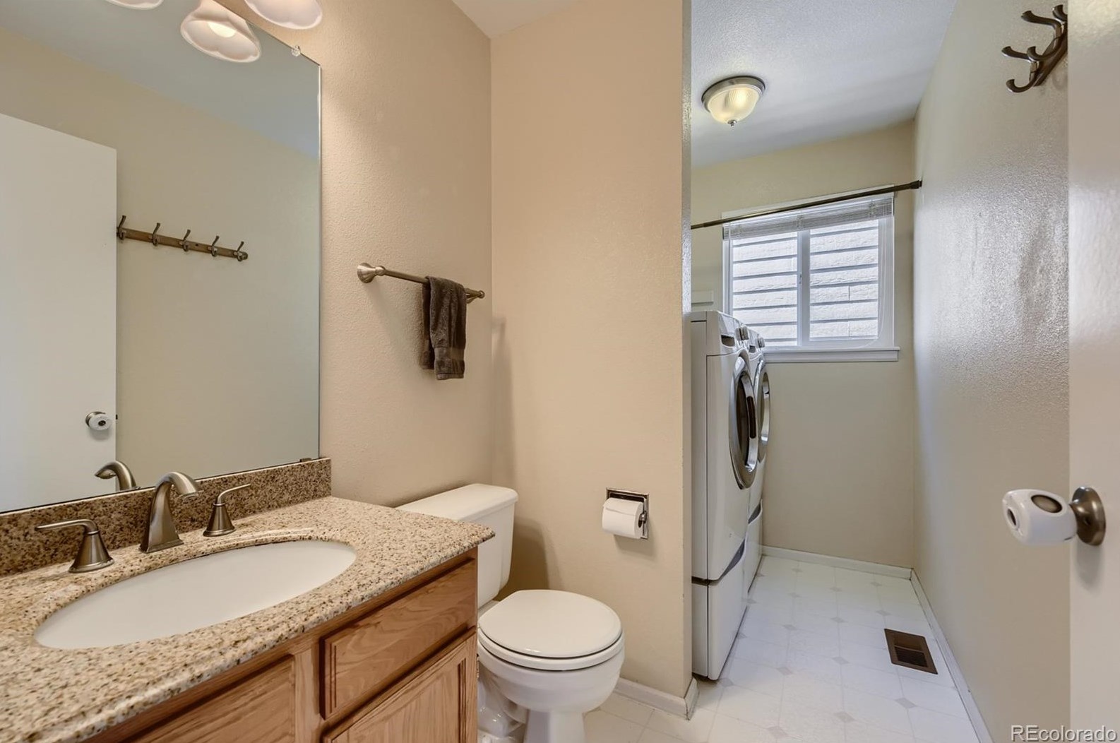 3763 Bucknell Dr, Littleton CO 80129-4397 exterior