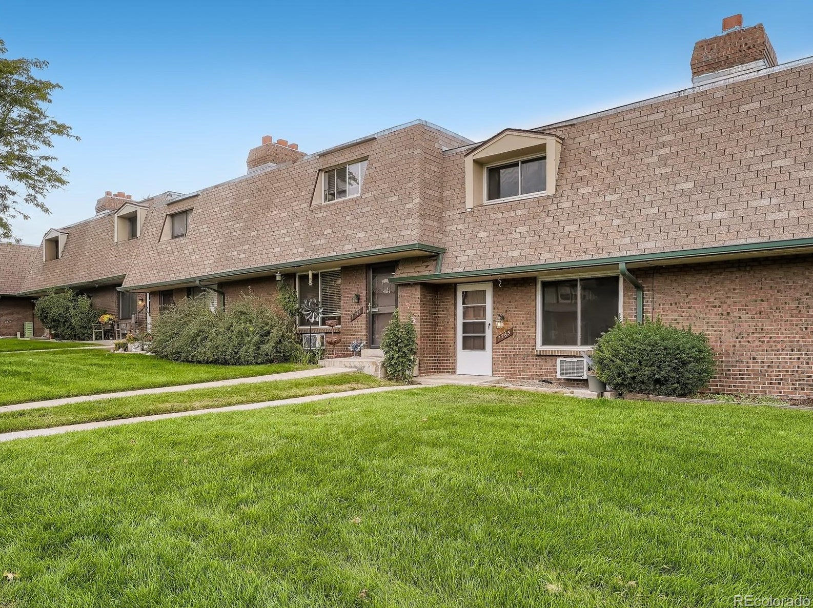 7765 Glasgow Pl, Littleton, CO 80128-4805