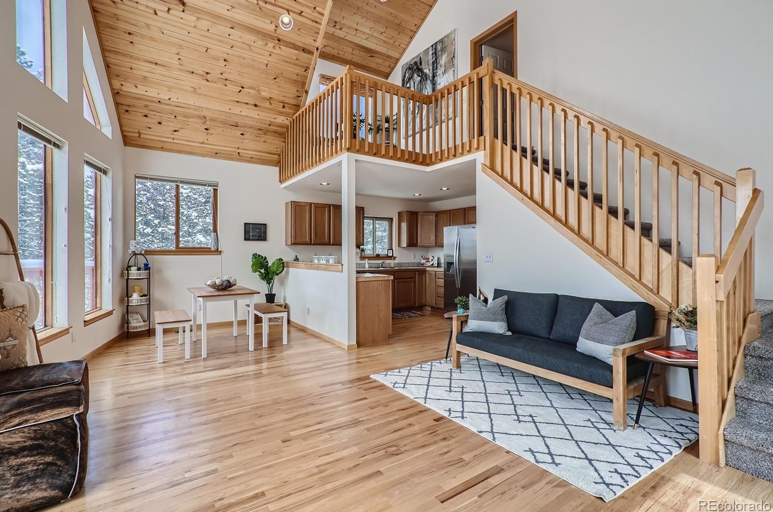 902 Karlann Dr, Arvada CO  80422-4067 exterior