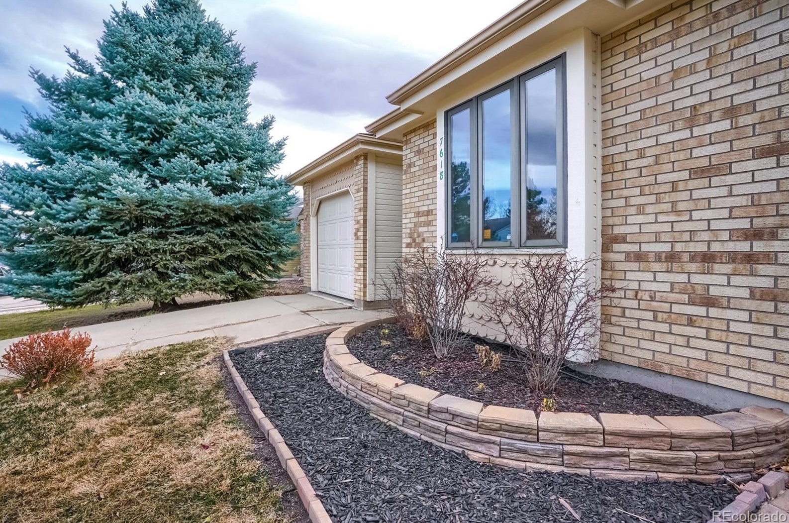 7618 Gray Way, Arvada, CO 80003-5813