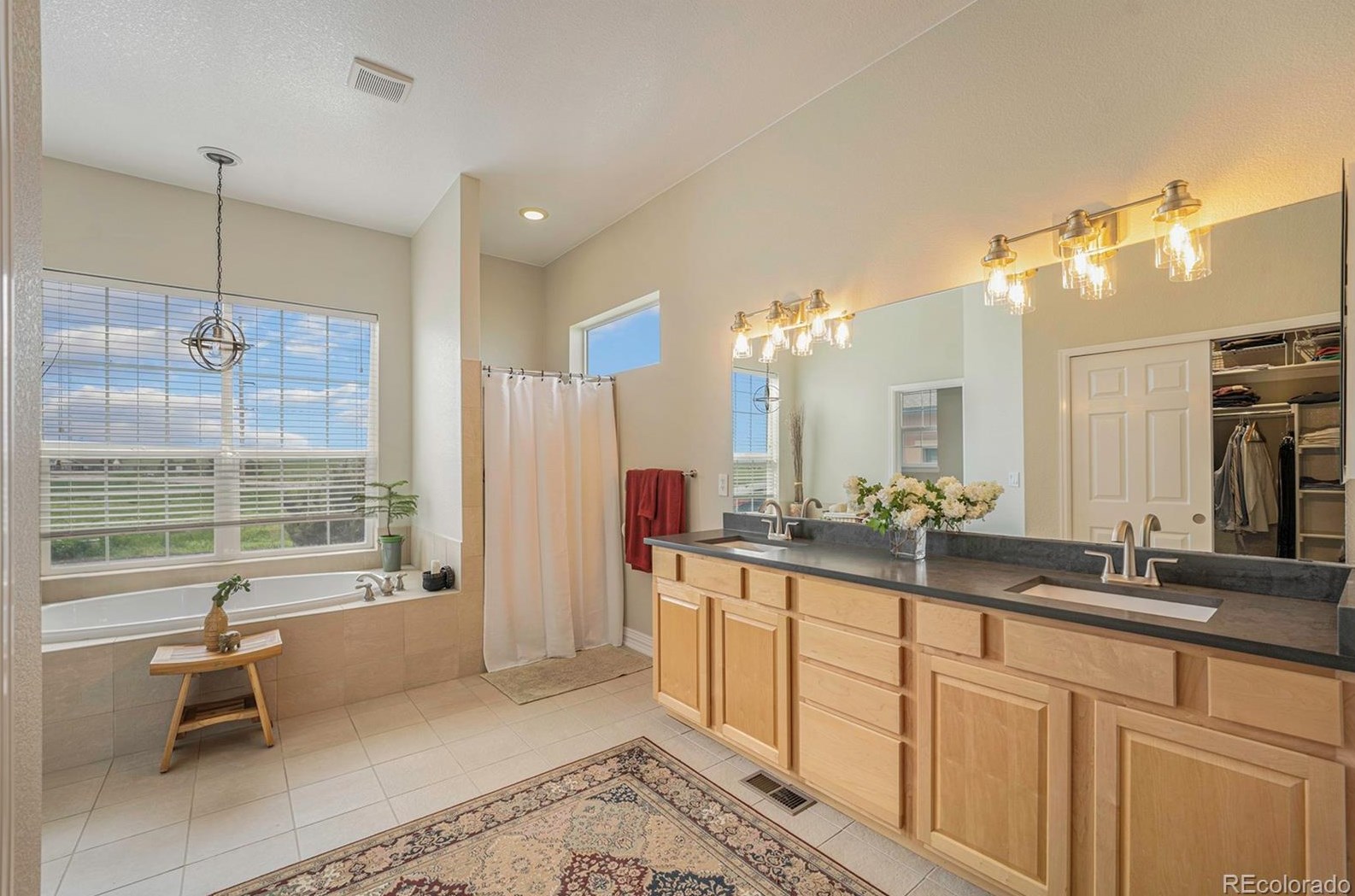 2150 County Rd 129, Bennett CO 80102-8410 exterior