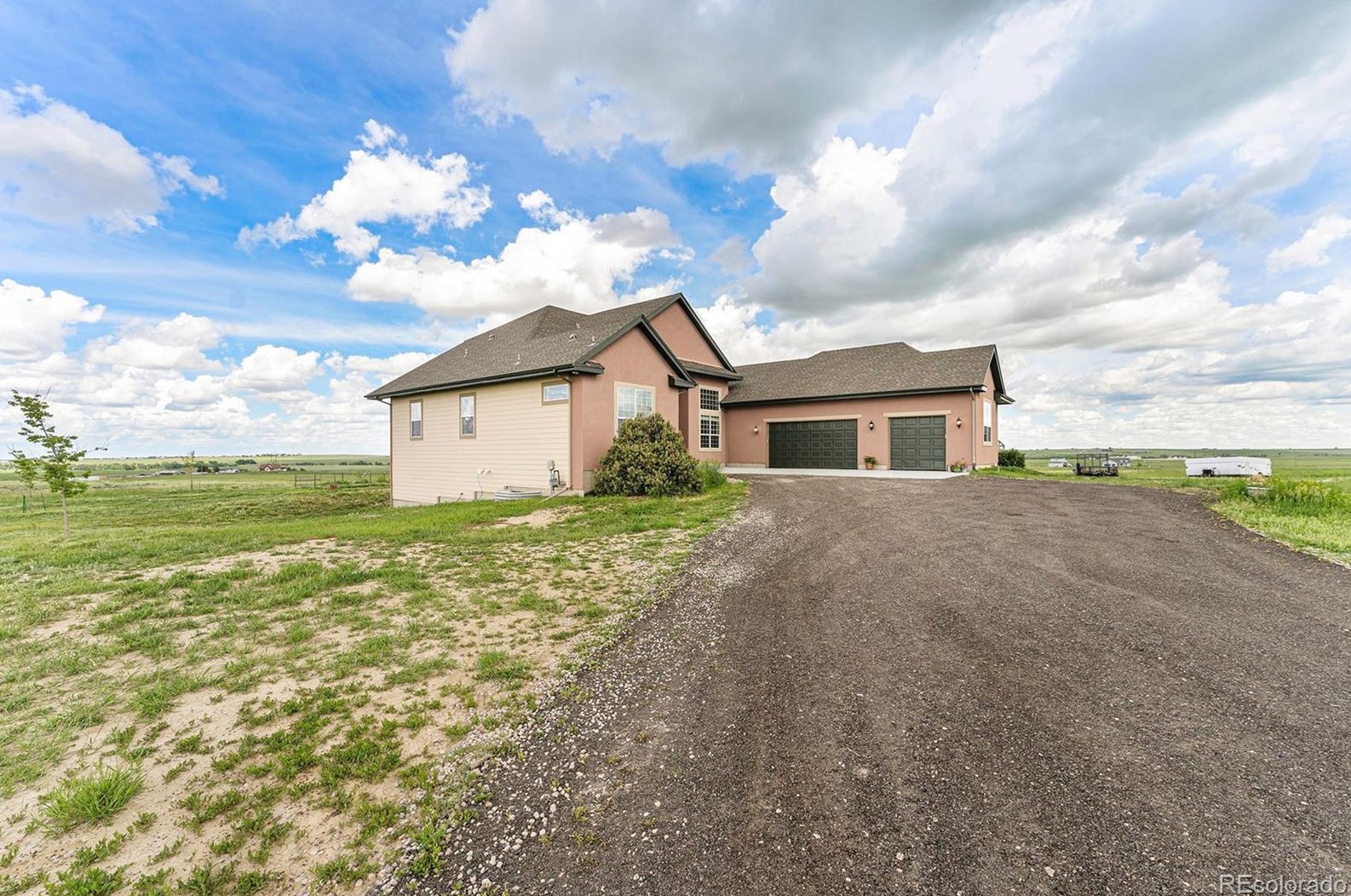 2150 County Rd 129, Bennett CO 80102-8410 exterior