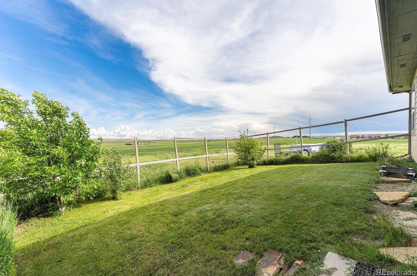 2150 County Rd 129, Bennett CO 80102-8410 exterior