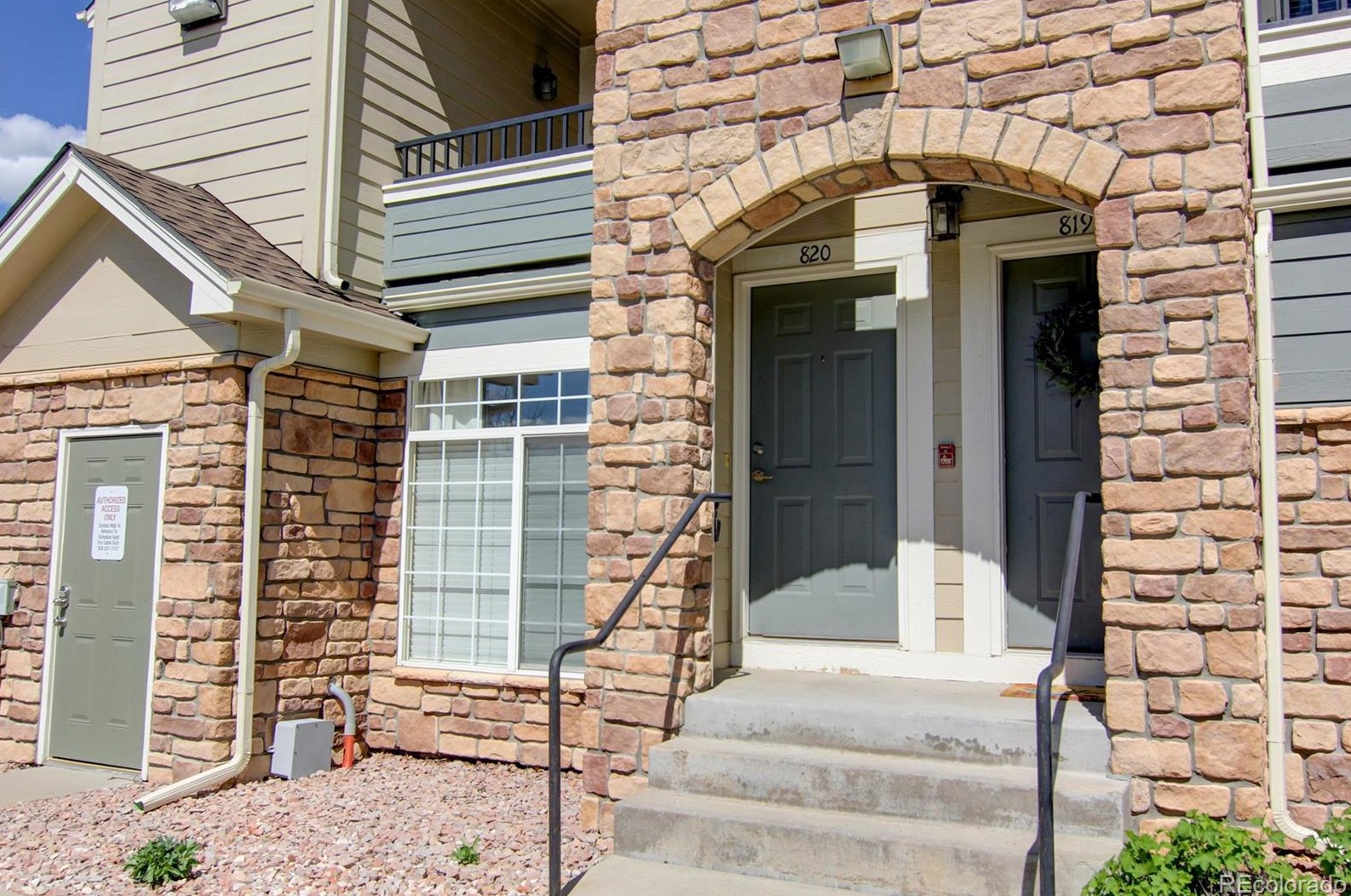 431 Black Feather Loop #820, Castle Rock, CO 80104