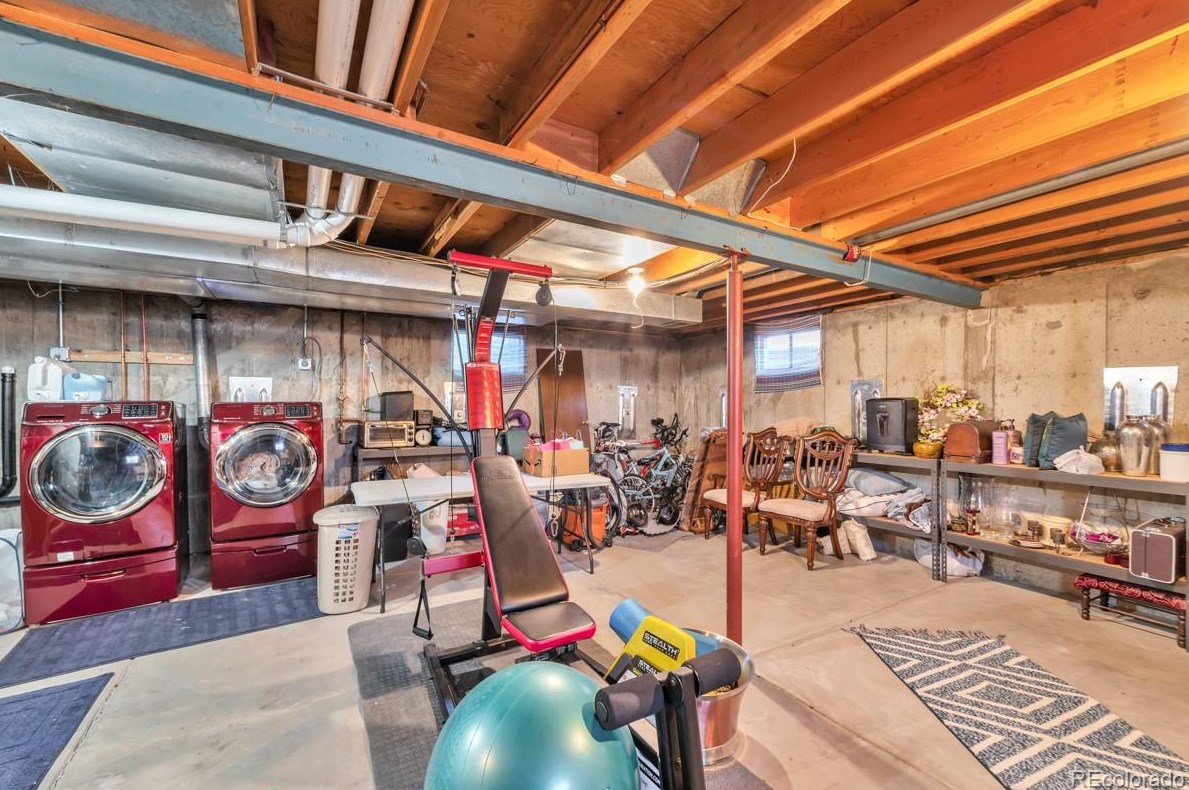 8677 84th Cir, Arvada CO  80005-2315 exterior