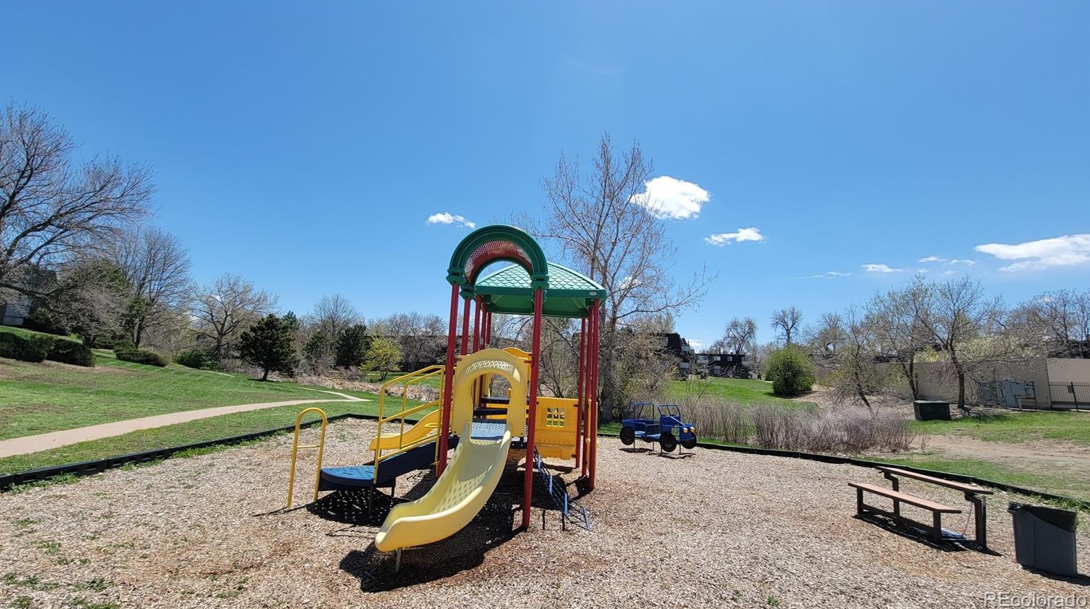 309 Highline Cir, Littleton CO 80122-1063 exterior