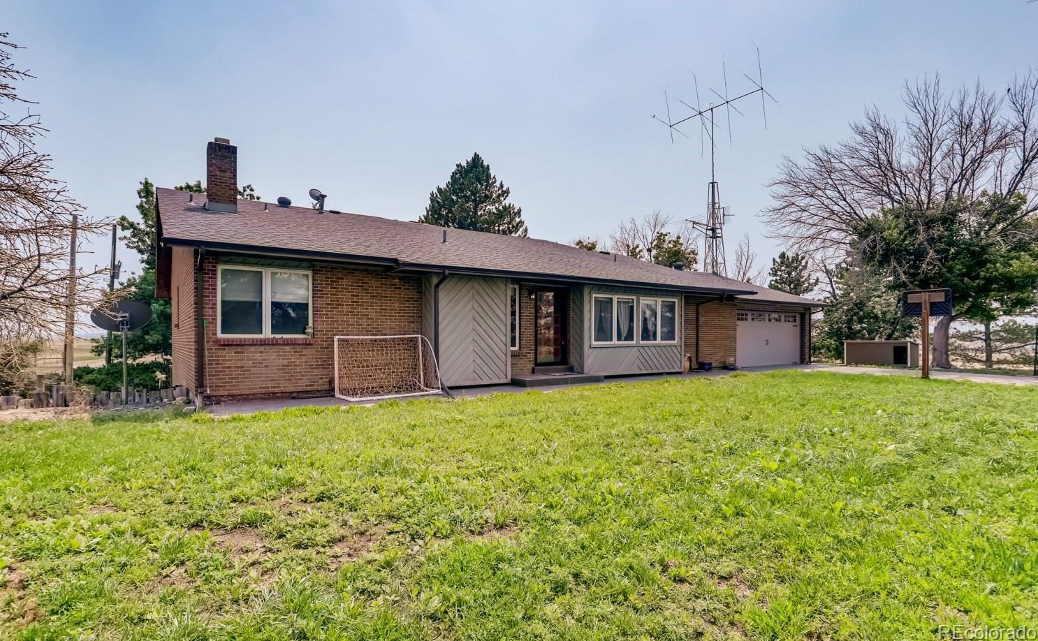 29801 Yale Ave, Watkins, CO 80137-8624