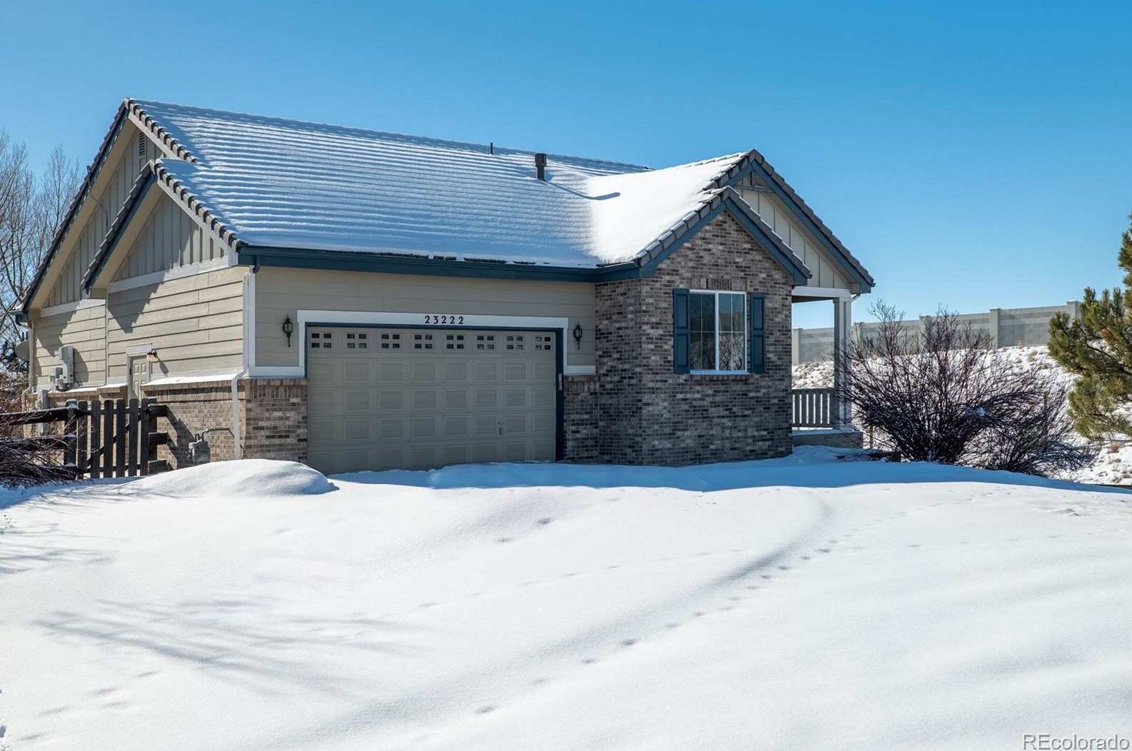 23222 E Costilla Pl, Aurora, CO 80016