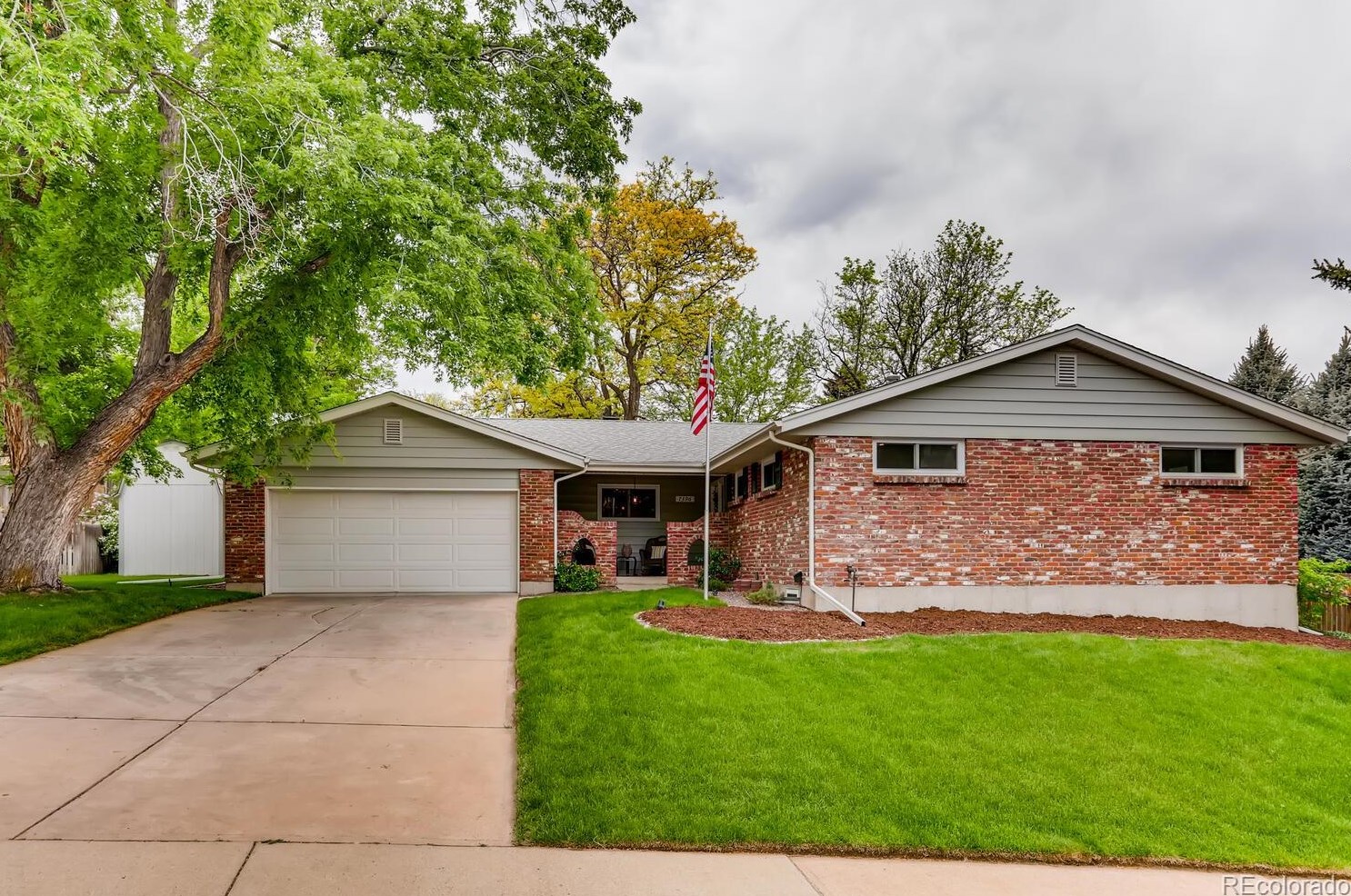 7396 Bannock Dr, Littleton, CO 80120-4204