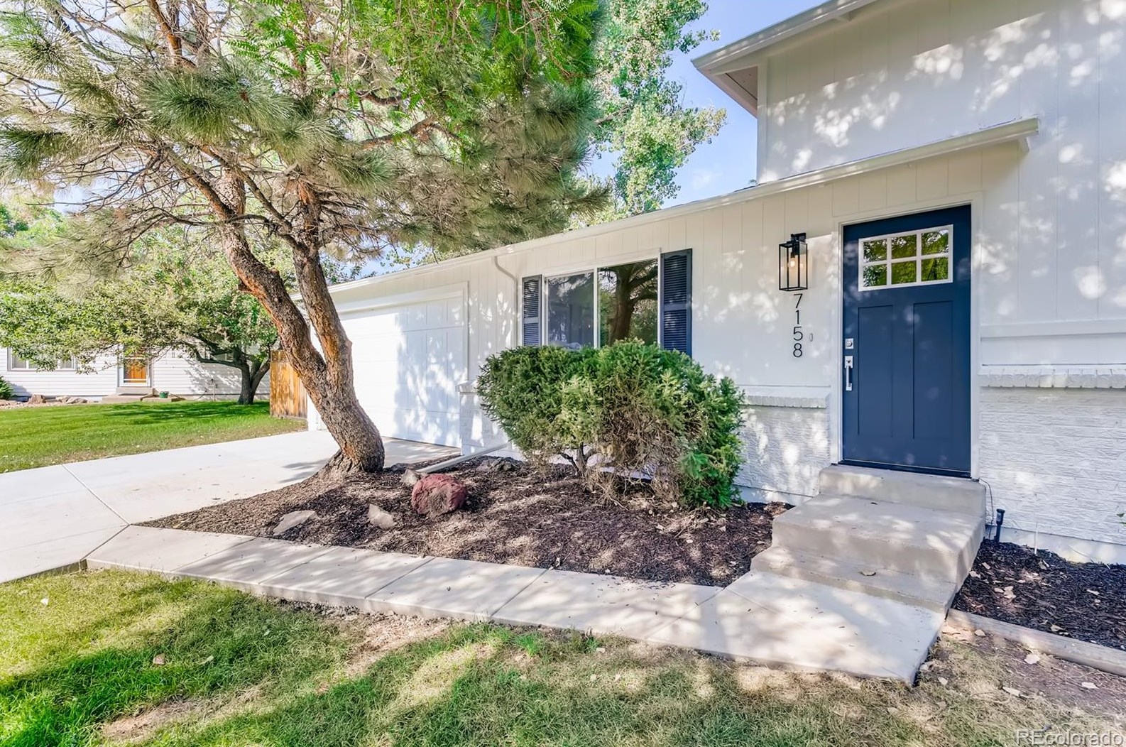 7158 Xenon Ct, Arvada, CO 80004-1228