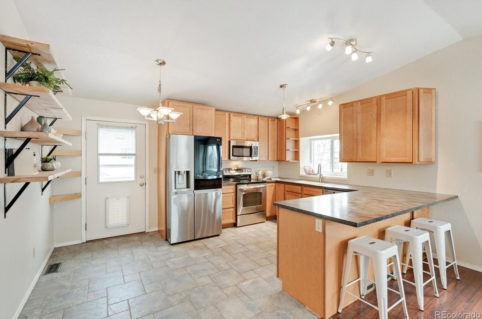 6201 Wolff St, Arvada CO  80003-6619 exterior