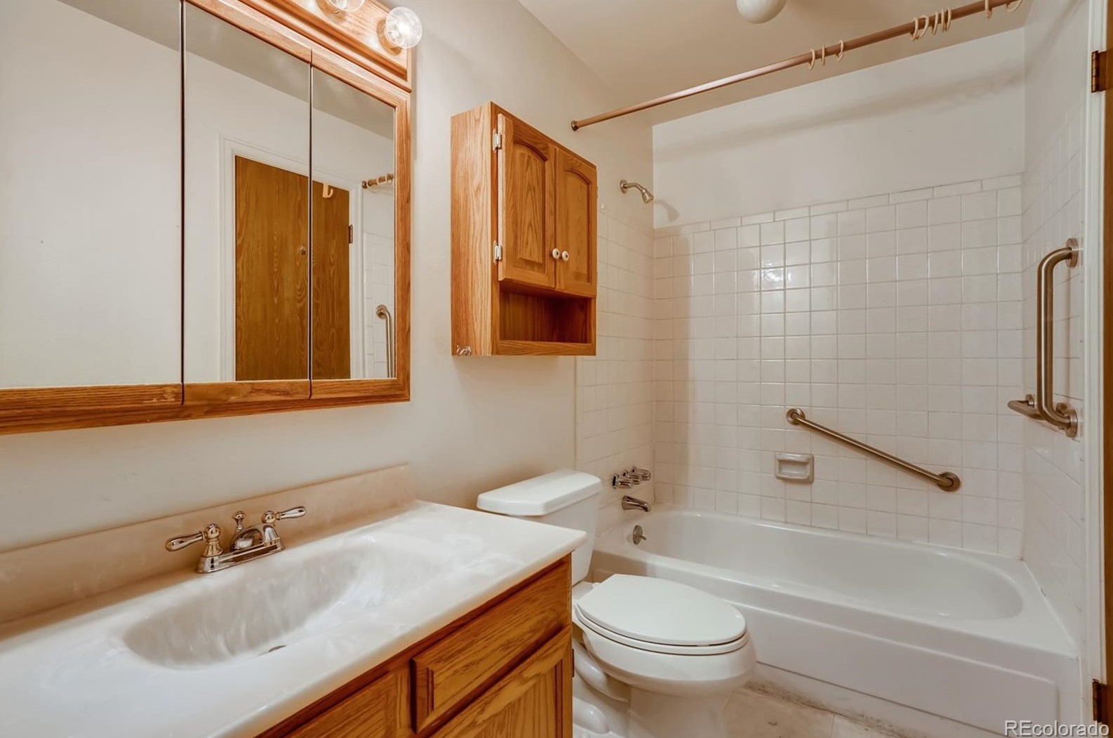 7321 Dudley Ct, Littleton CO 80128-4226 exterior