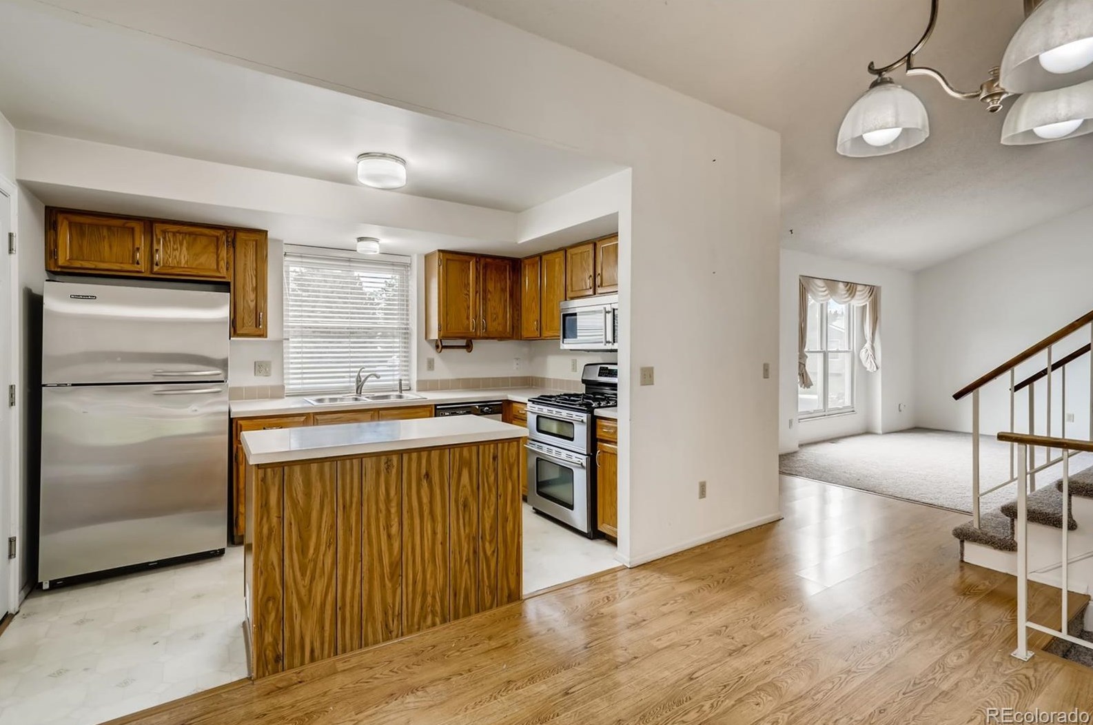 7321 Dudley Ct, Littleton CO 80128-4226 exterior