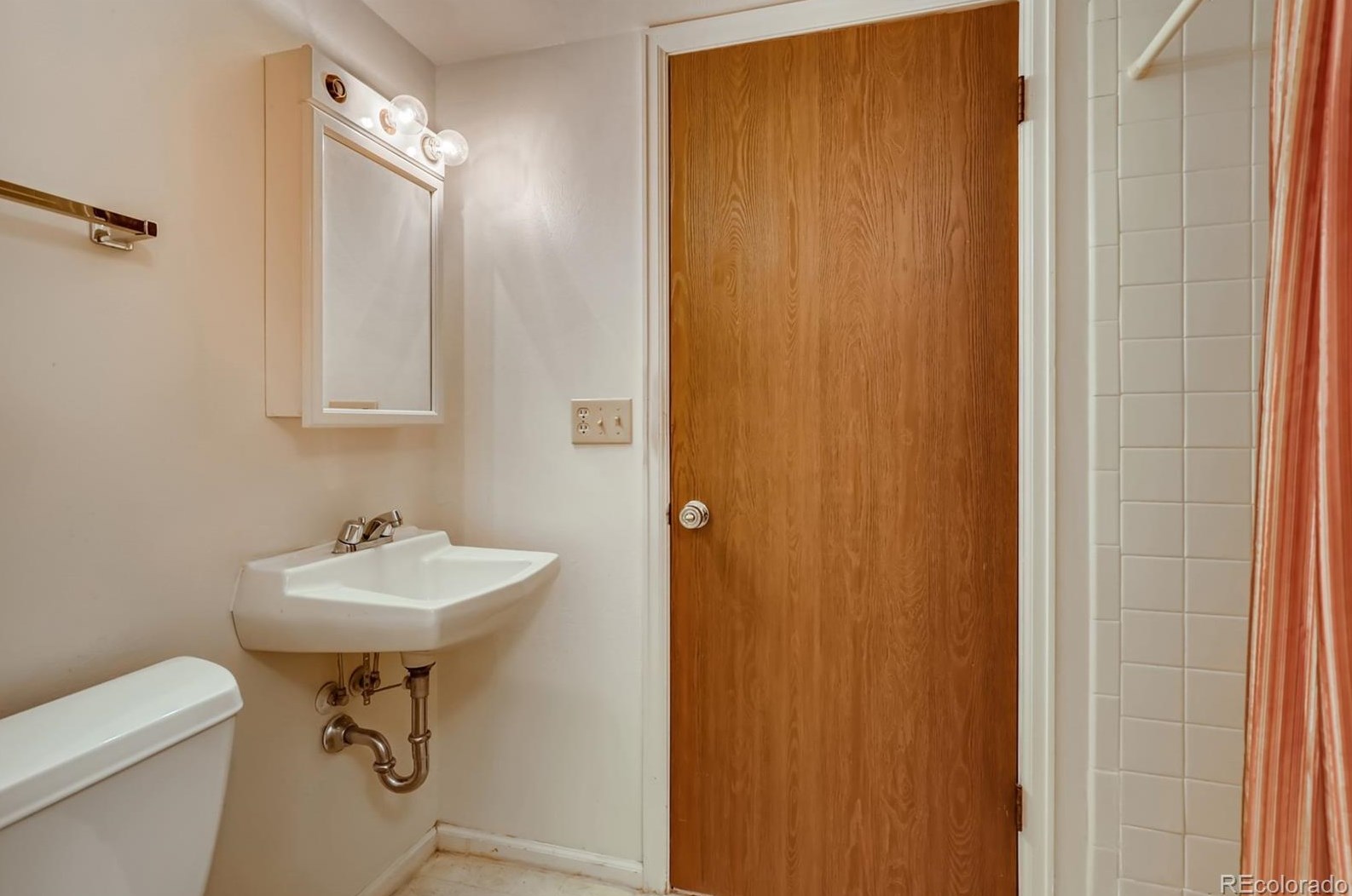 7321 Dudley Ct, Littleton CO 80128-4226 exterior