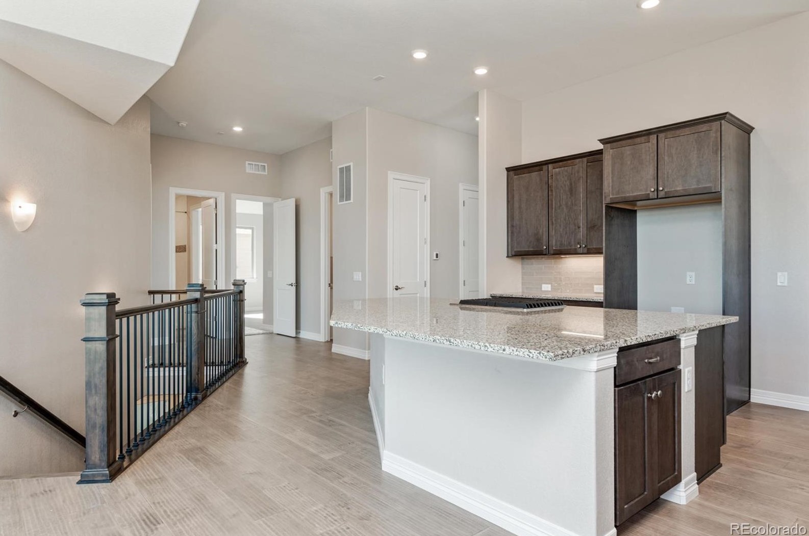 9761 Crystal Lk Dr, Littleton CO 80125 exterior