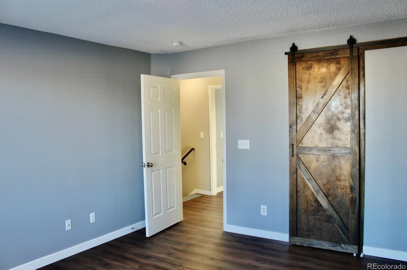 9763 Cove Creek Dr, Littleton CO  80129-5769 exterior