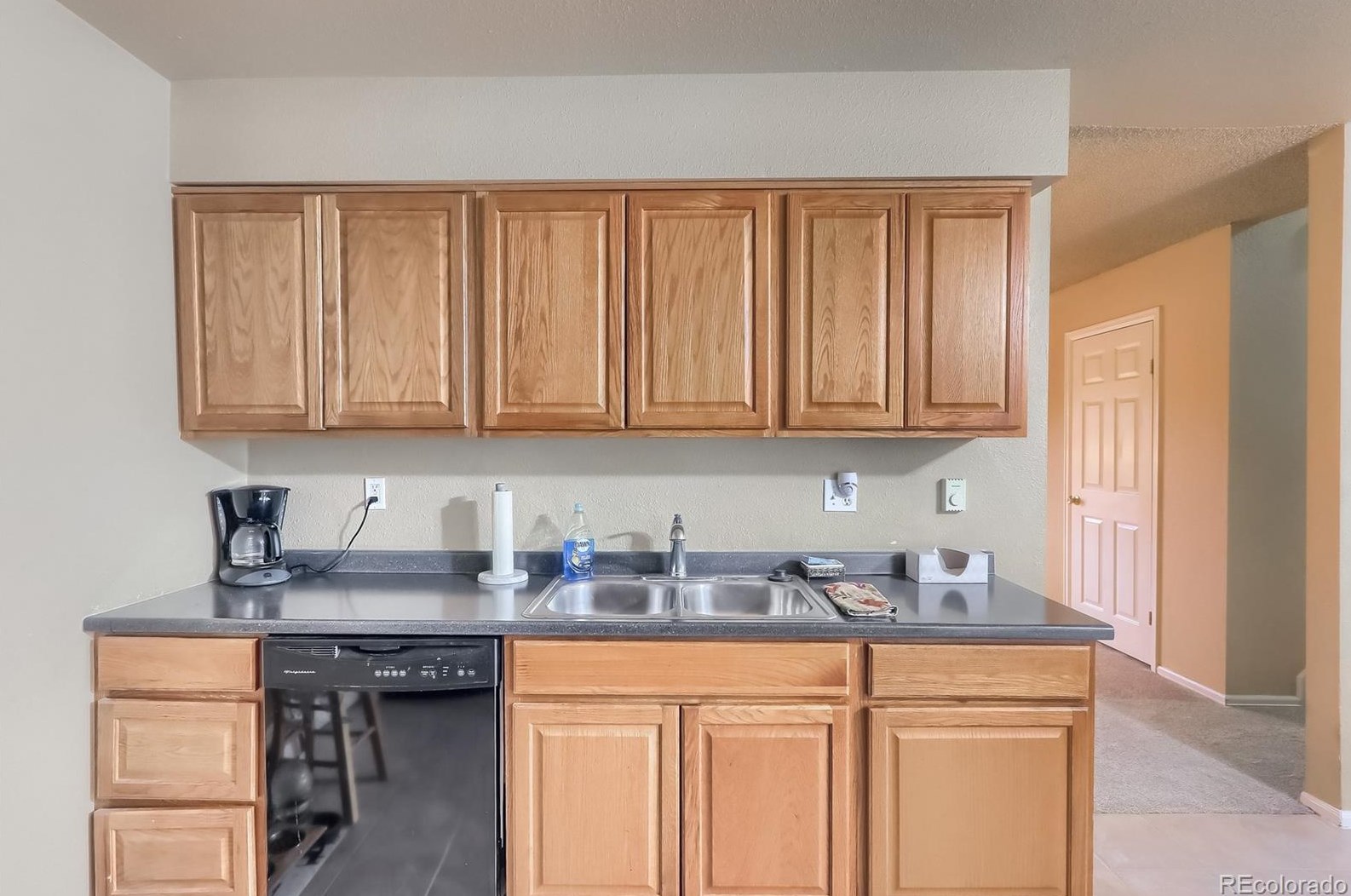 4660 Garrison St, Littleton CO 80128-8027 exterior