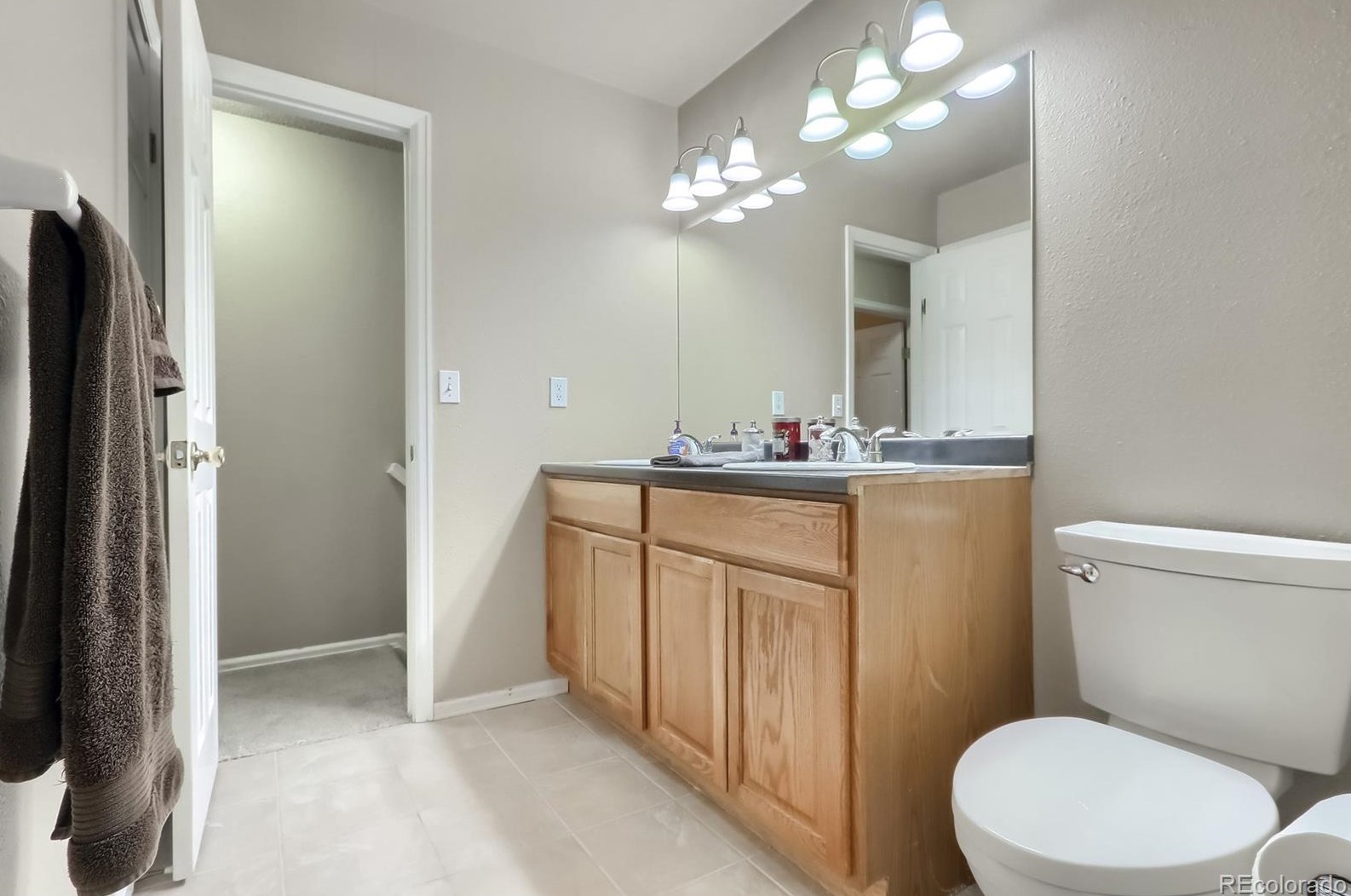 4660 Garrison St, Littleton CO 80128-8027 exterior